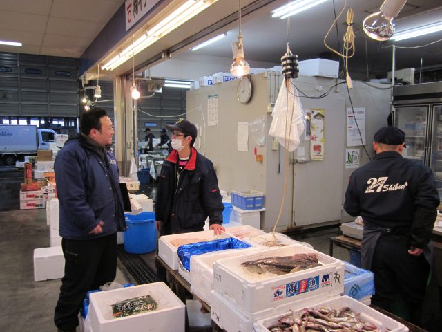 魚仕入れ 札幌